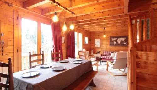Chalet (8 Adults)