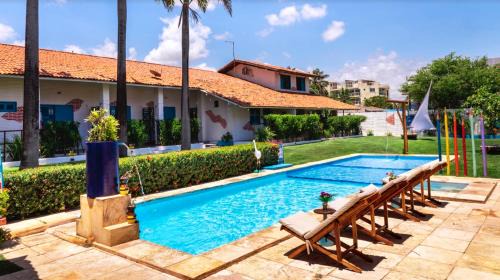 Queen Suite with Pool View