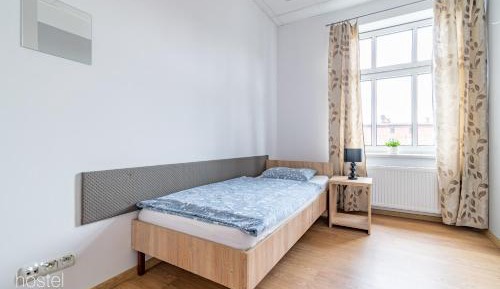 Single Room with Shared Bathroom