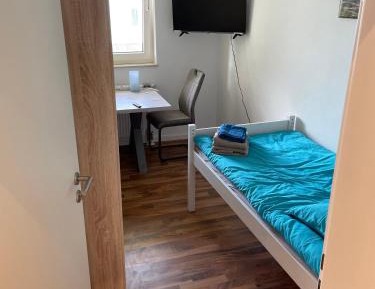Small Single Room