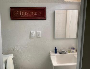 Queen Studio
