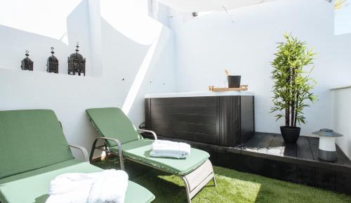 Apartment with Terrace