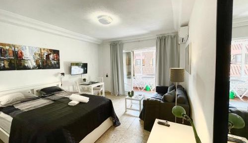 Studio with Balcony
