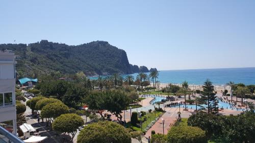 Standard Double or Twin Room with Sea View