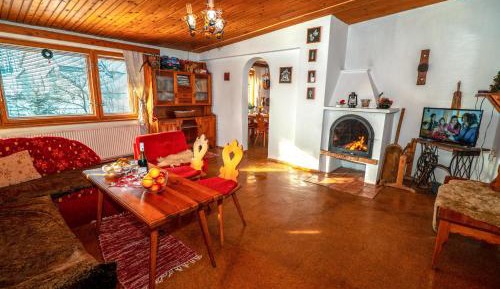 Four-Bedroom Apartment