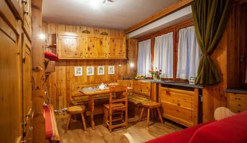 Family Studio