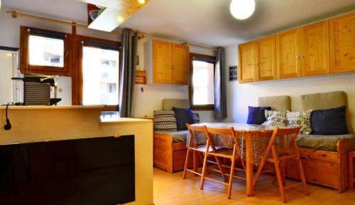 Apartment (5 Adults)