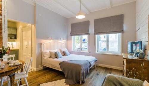 Deluxe Double Room with Extra Bed
