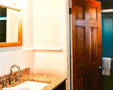 Quadruple Room with 1 Queen, 1 Double, and Oceanfront Room #23