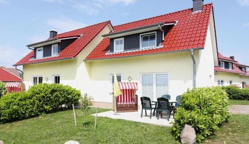 Two-Bedroom Holiday Home