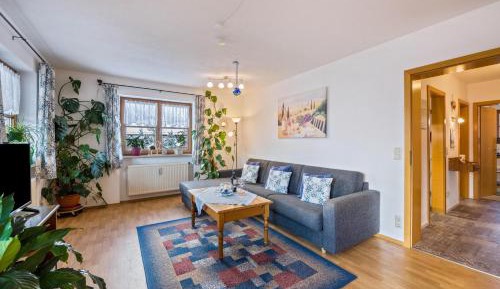 Superior One-Bedroom Apartment with Balcony