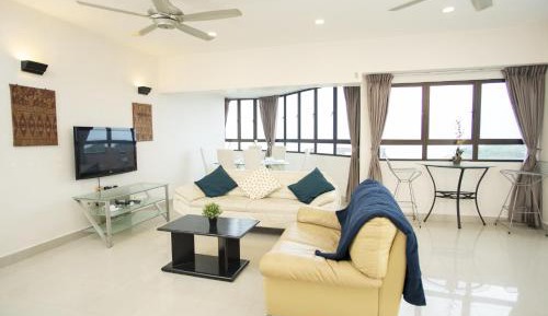 Three-Bedroom Apartment with Sea View
