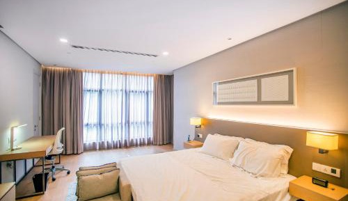 Deluxe 1 Bedroom Sofabed KL View