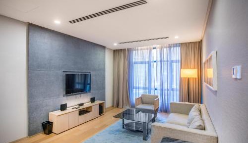 Deluxe One Bedroom Suite with KL City View