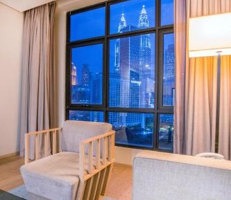 Deluxe One Bedroom Suite with KL City View