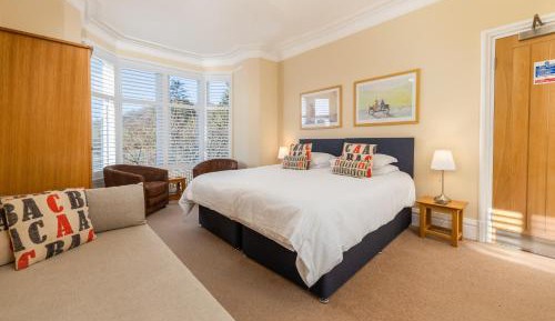 Deluxe King Room