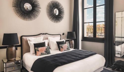 Deluxe Double Room with Harbor View
