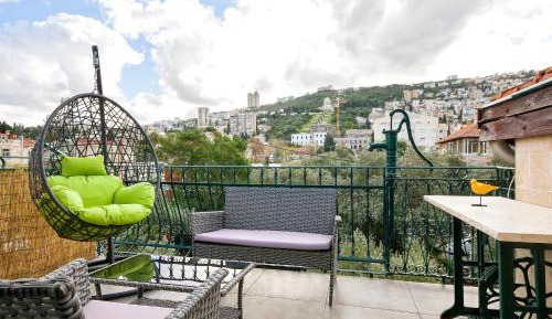 Apartment with Balcony