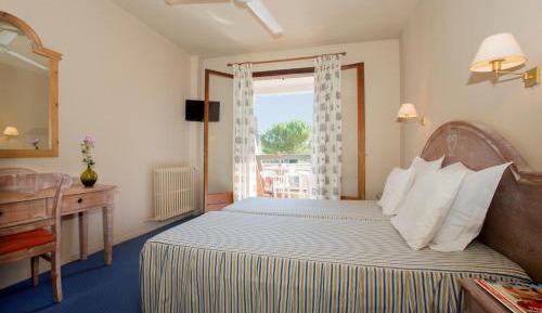 Standard Double Room with Balcony