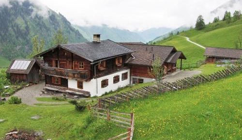 Six-Bedroom Holiday Home