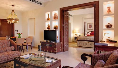 Prestige Suite with balcony and sea view