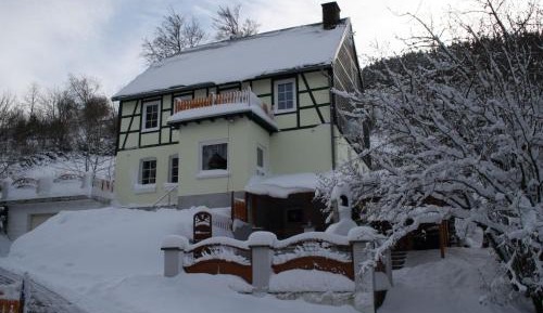 Five-Bedroom Holiday Home