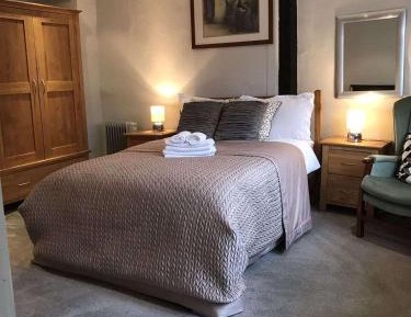 Double Room with Shared Bathroom