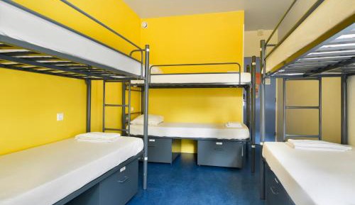 6-Bed Mixed Dormitory Room