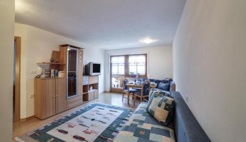 Superior One-Bedroom Apartment with Balcony