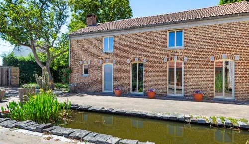 Two-Bedroom Holiday Home