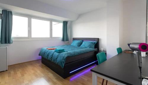 Double Room with Shared Bathroom