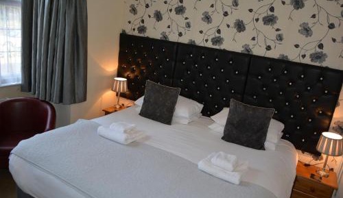 Classic Double/Twin/Single Room