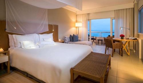 Superior Double Room with Balcony and Sea or Pool View
