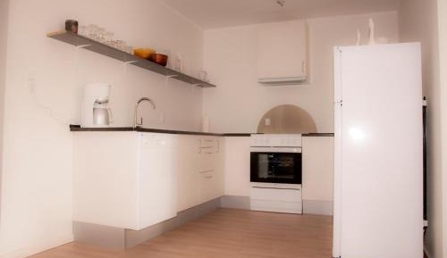 Apartment (6 Adults)