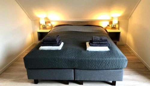 Lodge 22/25 (pets allowed)
