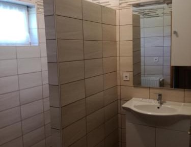 Two-Bedroom Apartment (4 Adults)