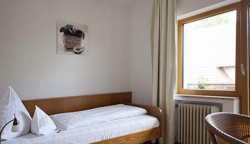 Economy Single Room