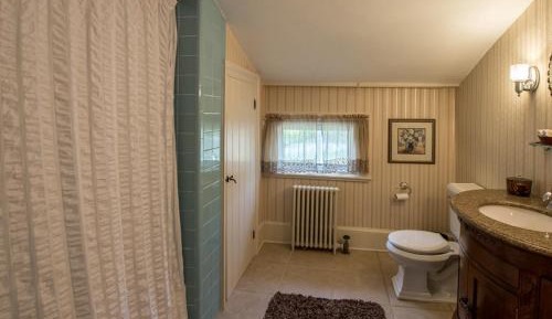 Triple Room with Shared Bathroom