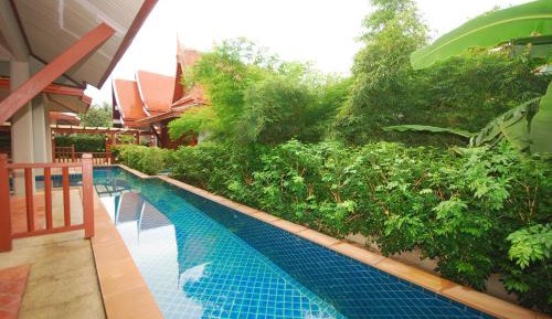 Deluxe Double or Twin Room with Pool Access