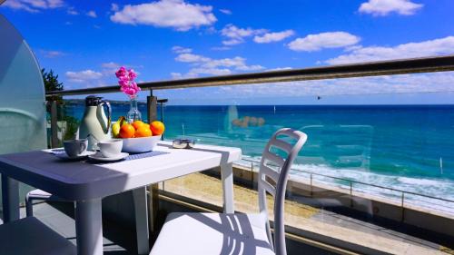 Apartment with Sea View