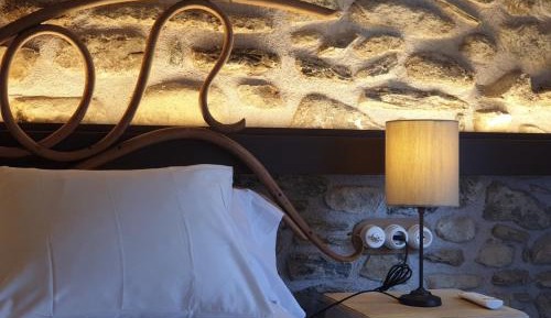 Double or Twin Room with Bathroom
