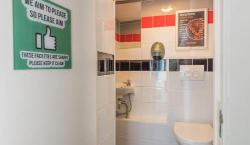 Triple Room with Shared Bathroom