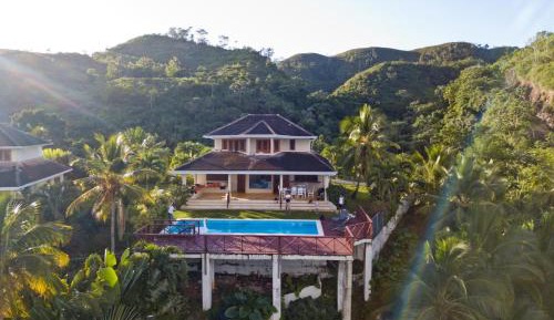 Villa with Sea View
