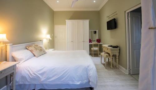 Classic Double Room with Shower