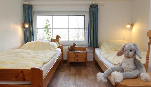 Comfort One-Bedroom Apartment 4