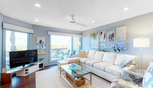 Four bedroom holiday home 