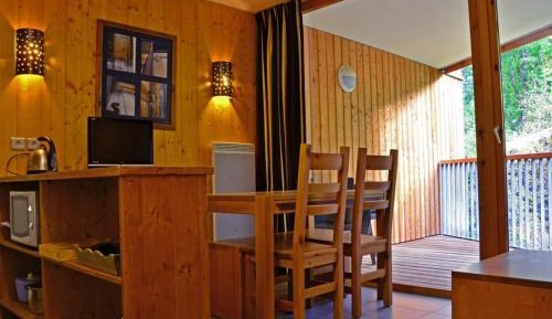 Apartment (4 Adults)