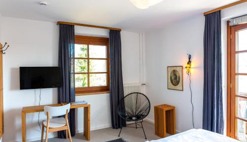 Deluxe Double Room with Extra Bed