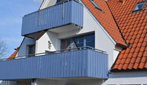 Apartment with Balcony