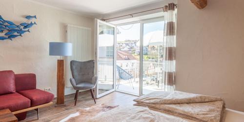 Apartment with Balcony